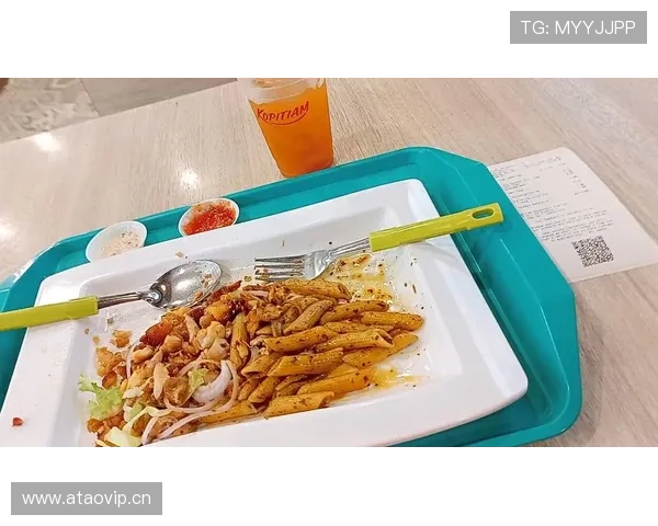 菲尔普斯每天吃一斤 pasta，训练完直接干掉整只烤鸡