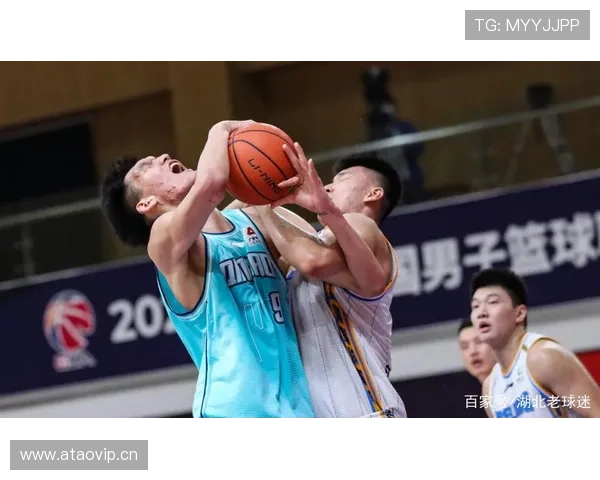 违体犯规什么意思？规则解析与判罚标准